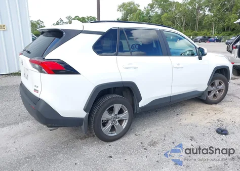 2025 Toyota Rav4 Xle z USA, uszkodzony, nr VIN 2T3W1RFV0SC309157